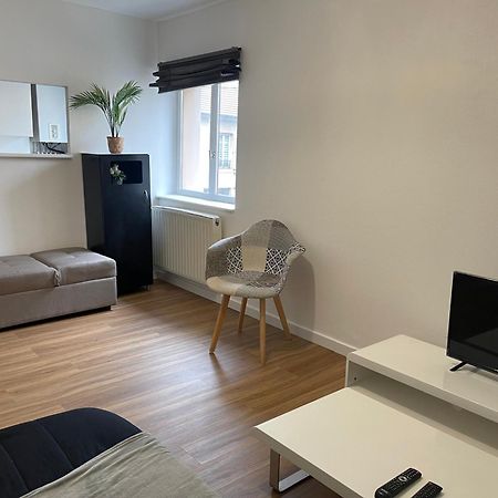 Hexagone Wifi Un Sejour A Part Apartment Longeville-les-Metz Luaran gambar