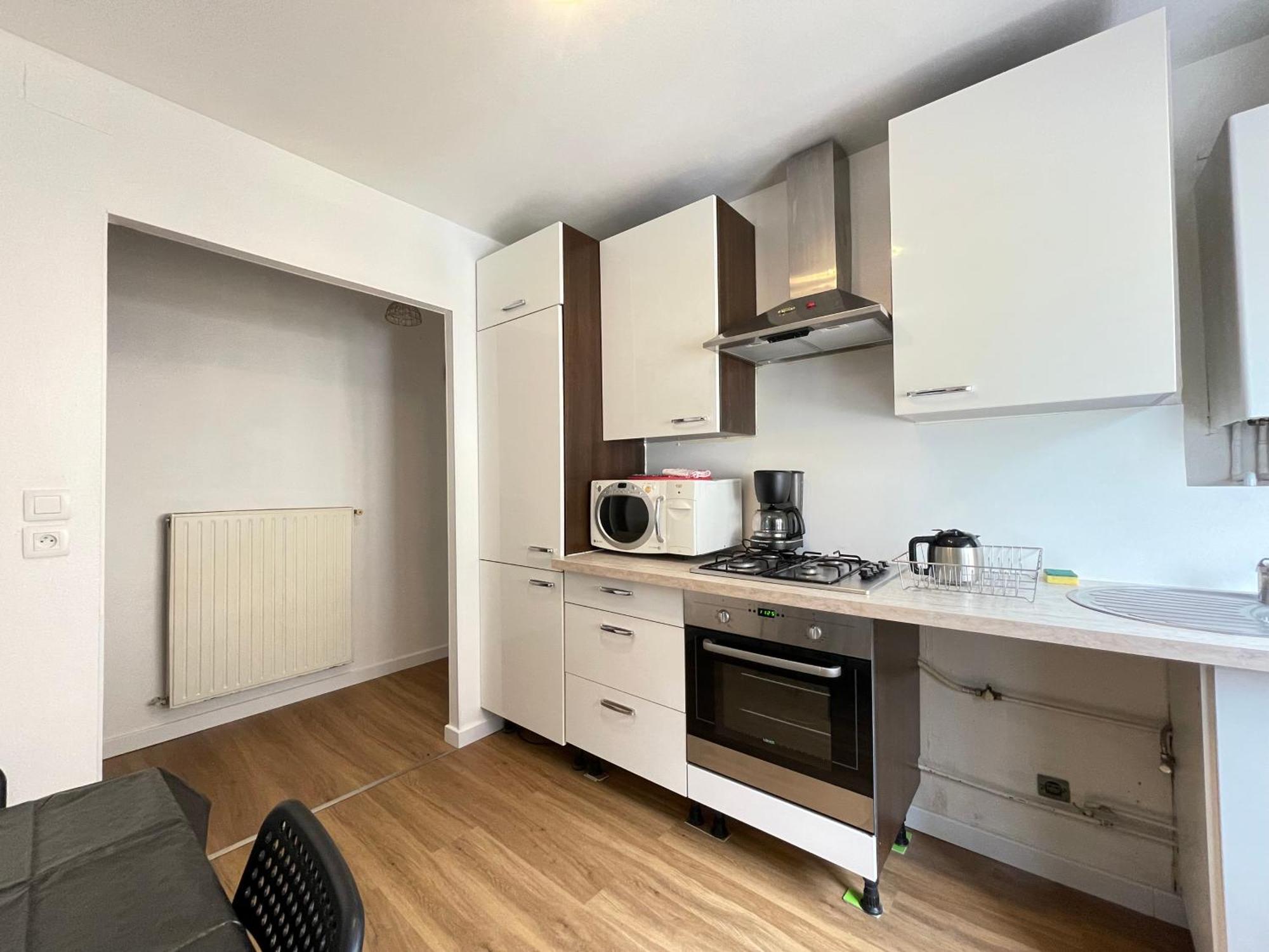 Hexagone Wifi Un Sejour A Part Apartment Longeville-les-Metz Luaran gambar
