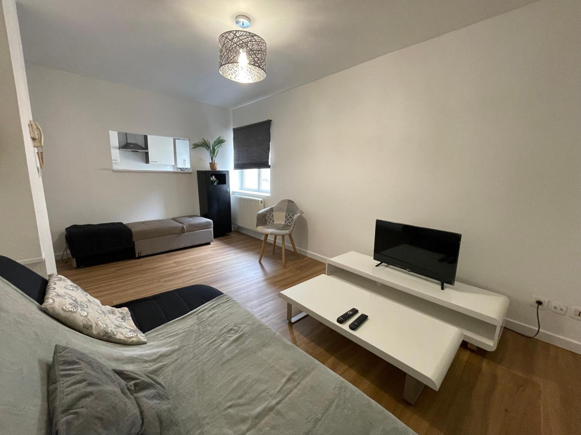 Hexagone Wifi Un Sejour A Part Apartment Longeville-les-Metz Luaran gambar