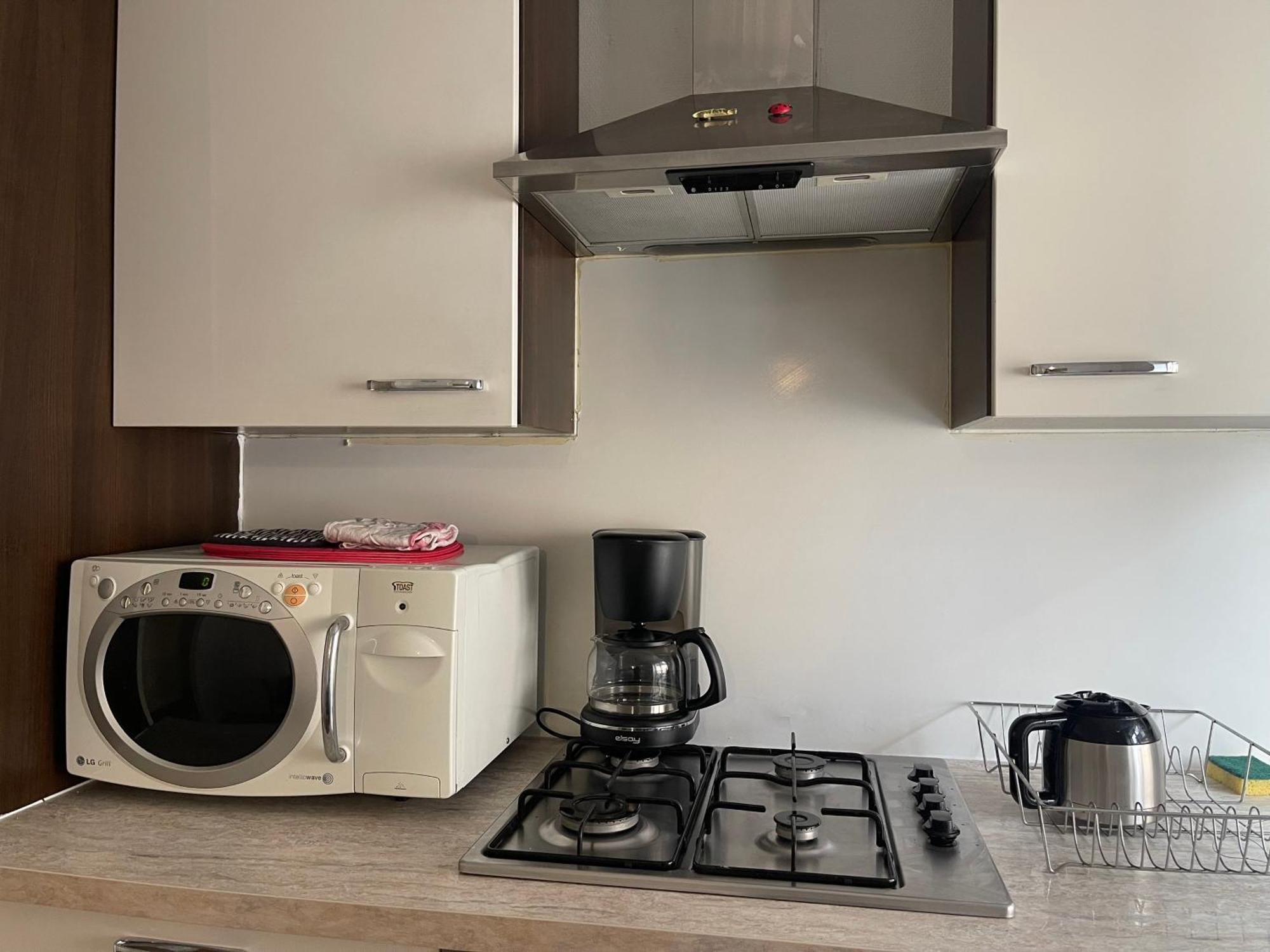 Hexagone Wifi Un Sejour A Part Apartment Longeville-les-Metz Luaran gambar