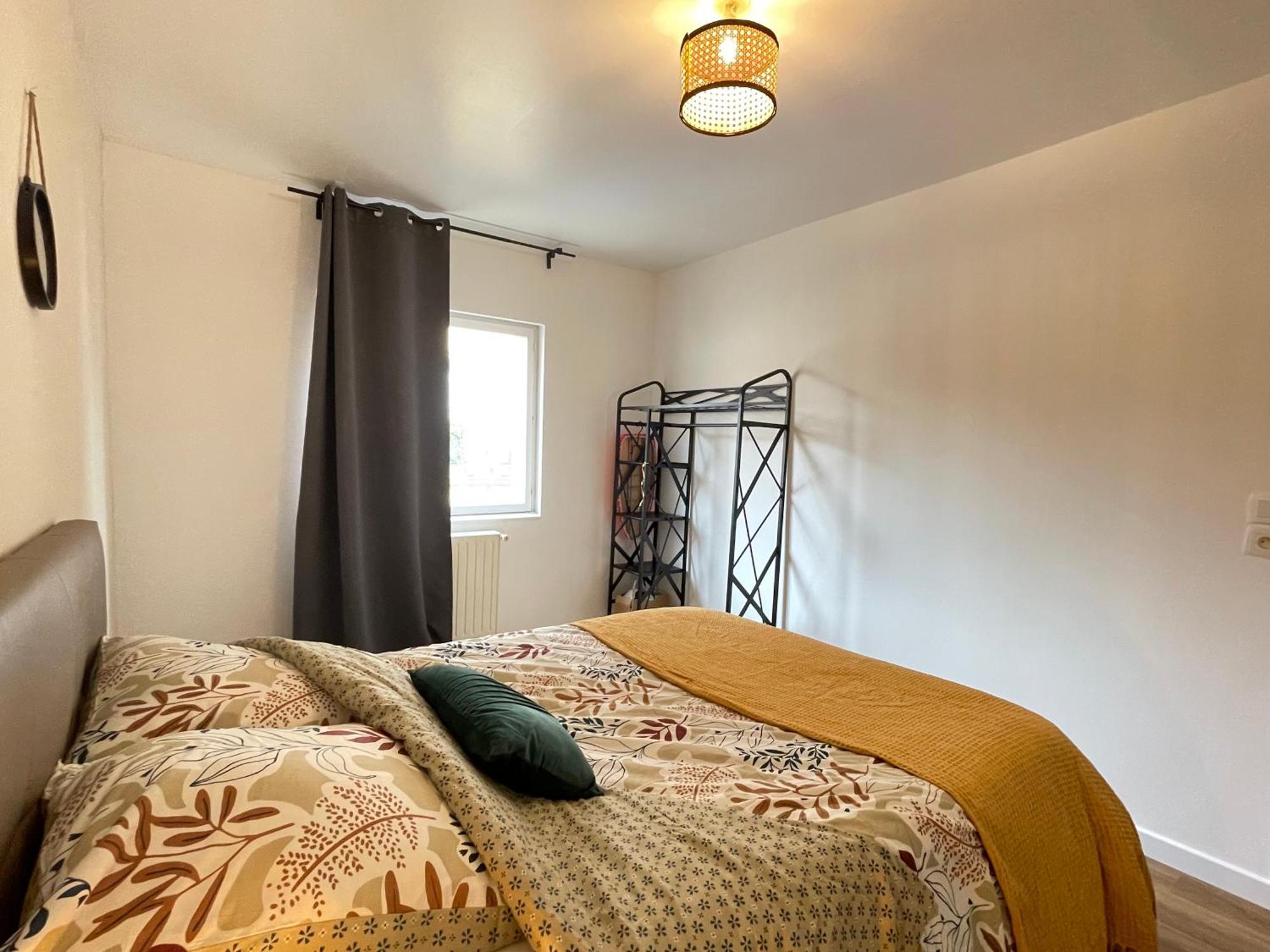 Hexagone Wifi Un Sejour A Part Apartment Longeville-les-Metz Luaran gambar