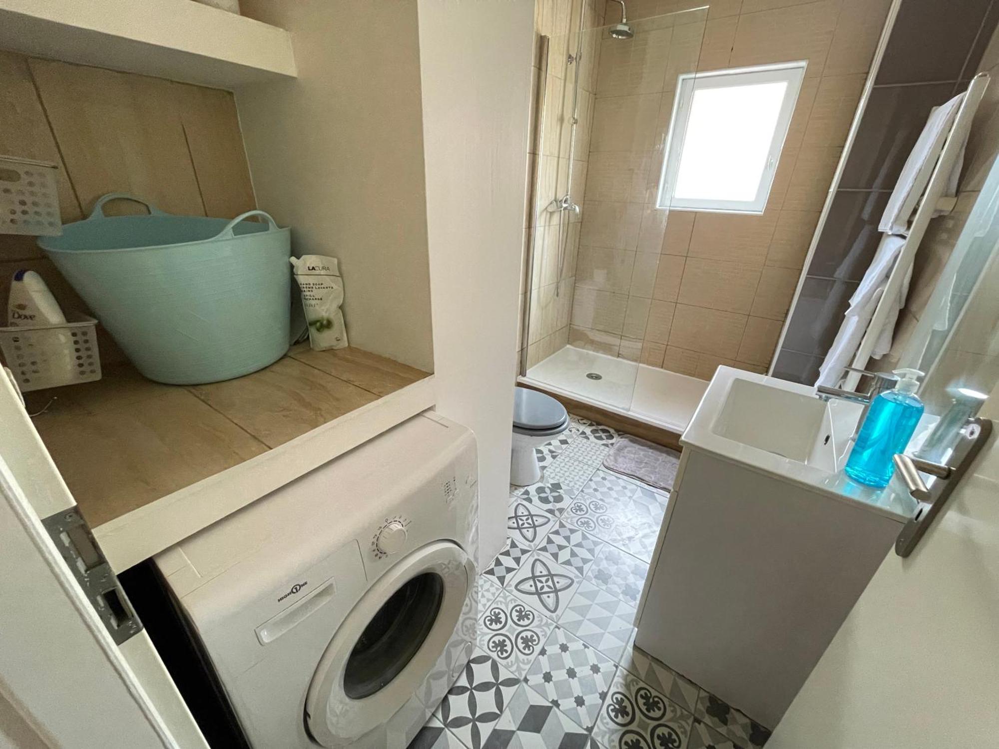 Hexagone Wifi Un Sejour A Part Apartment Longeville-les-Metz Luaran gambar